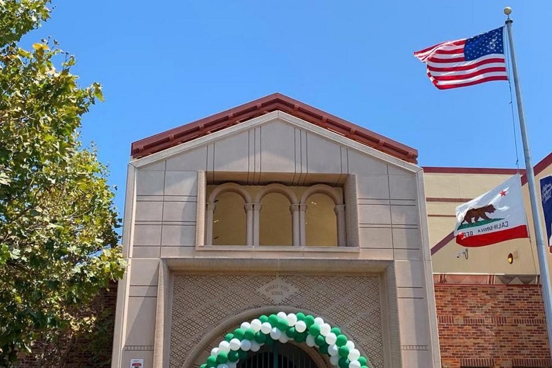 Beverly Hills Schools Halt Israeli Flag Display Despite School Board Vote